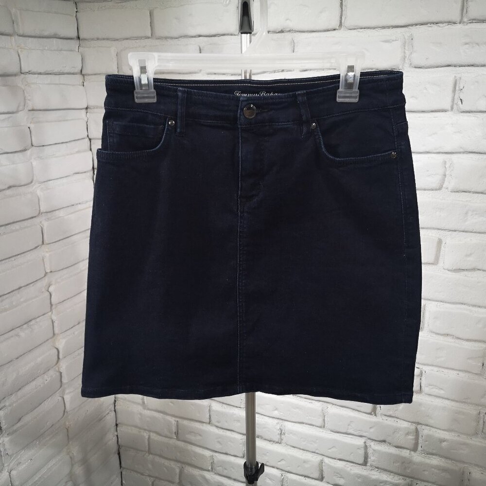 Tommy Bahama Ladies Size 4 Dark Blue Wash A-line Short Jean Skirt